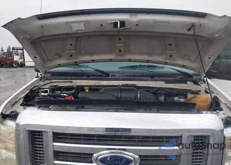 2012 Ford E-350 Super Duty Xlt z USA, uszkodzony, nr VIN 1FBNE3BL9CDA11905